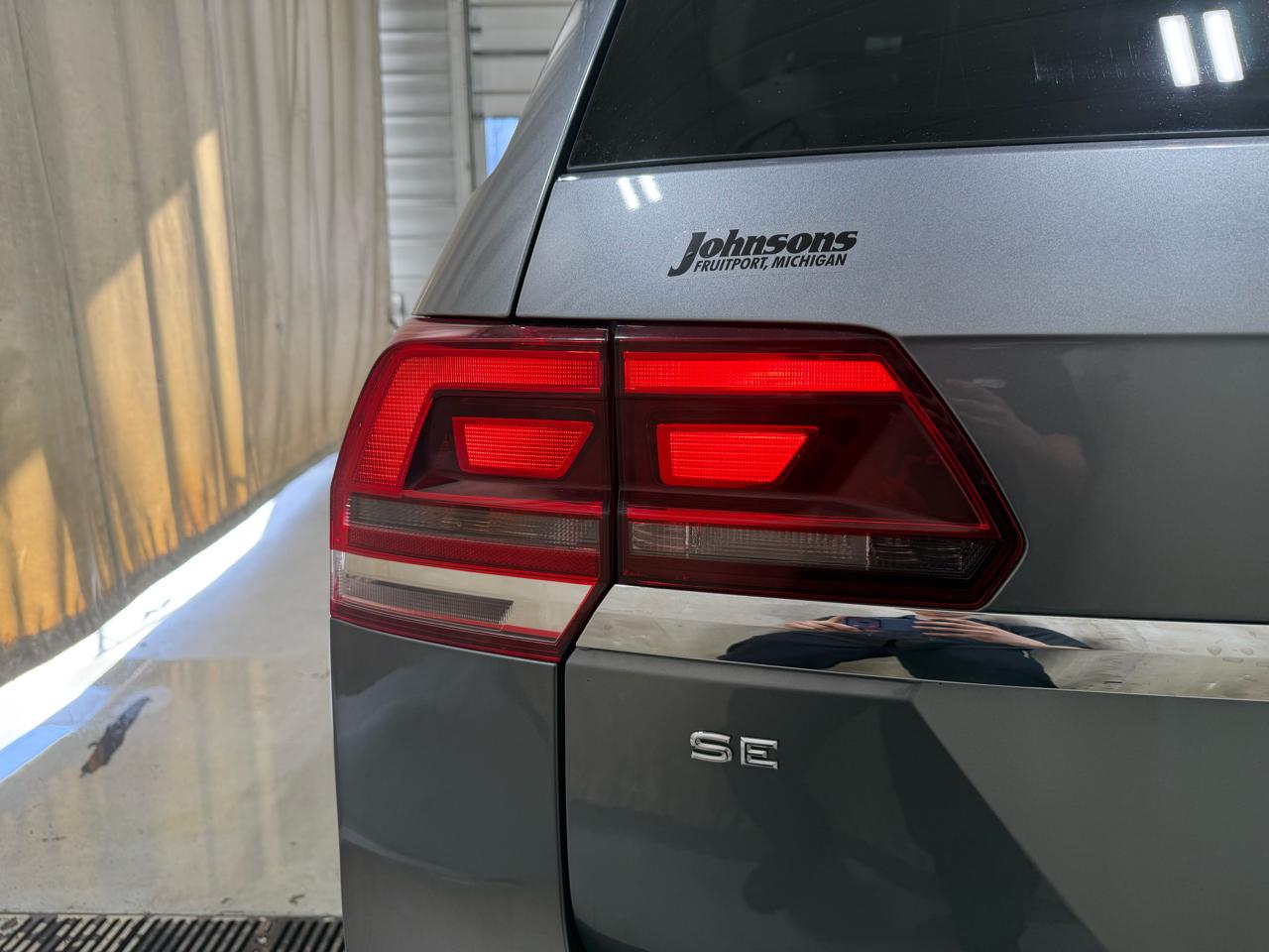 Volkswagen Atlas 3.6L V6 SE w/Technology FWD 2019