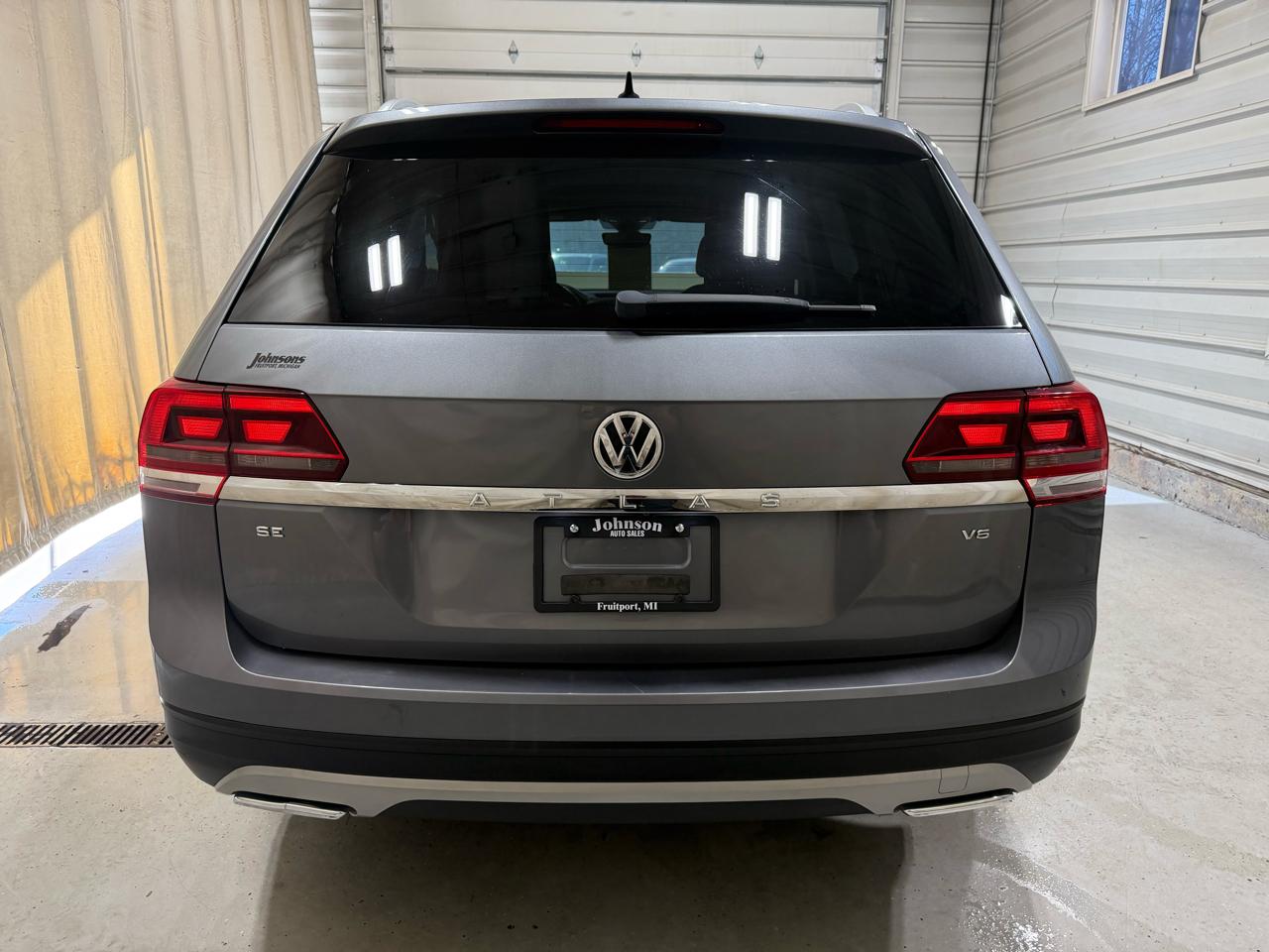 Volkswagen Atlas 3.6L V6 SE w/Technology FWD 2019