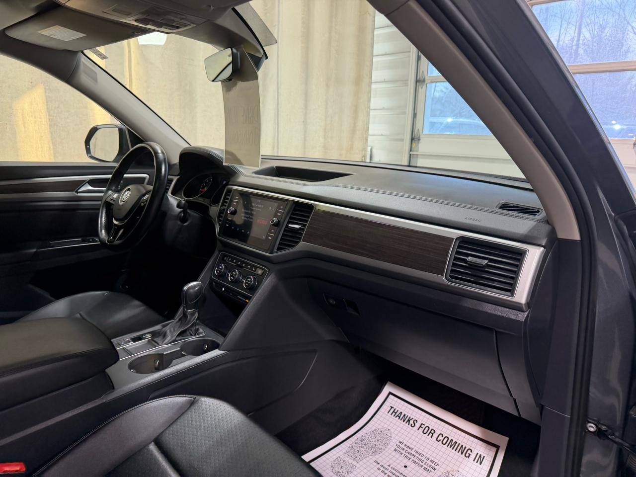 Volkswagen Atlas 3.6L V6 SE w/Technology FWD 2019