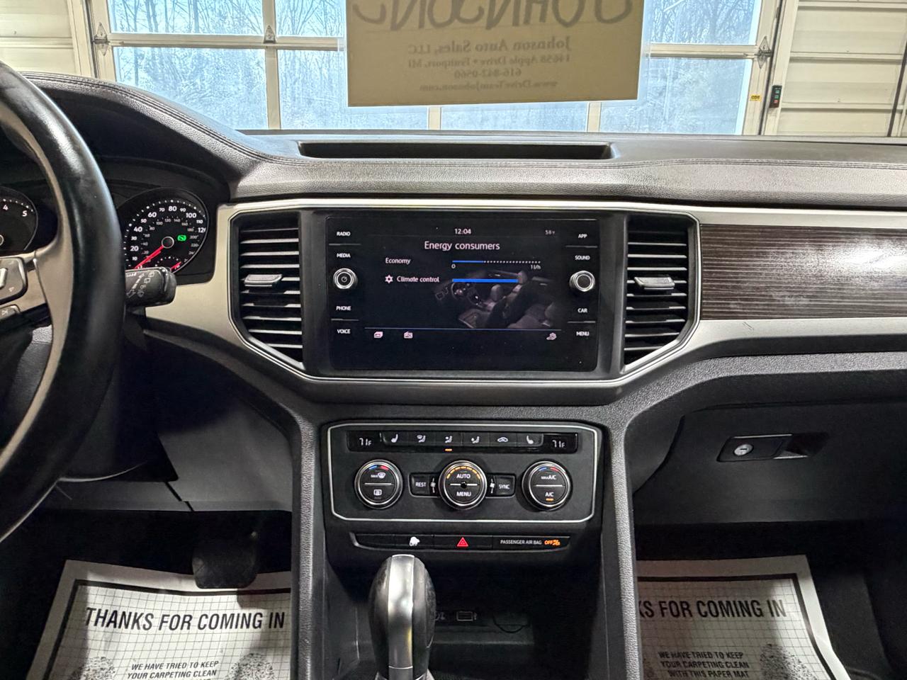 Volkswagen Atlas 3.6L V6 SE w/Technology FWD 2019