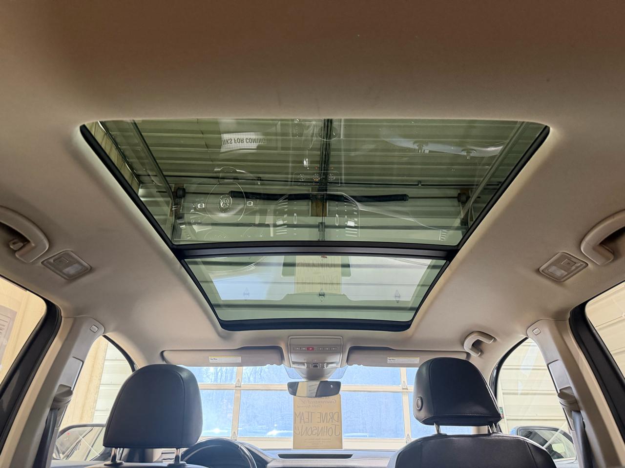 Volkswagen Atlas 3.6L V6 SE w/Technology FWD 2019