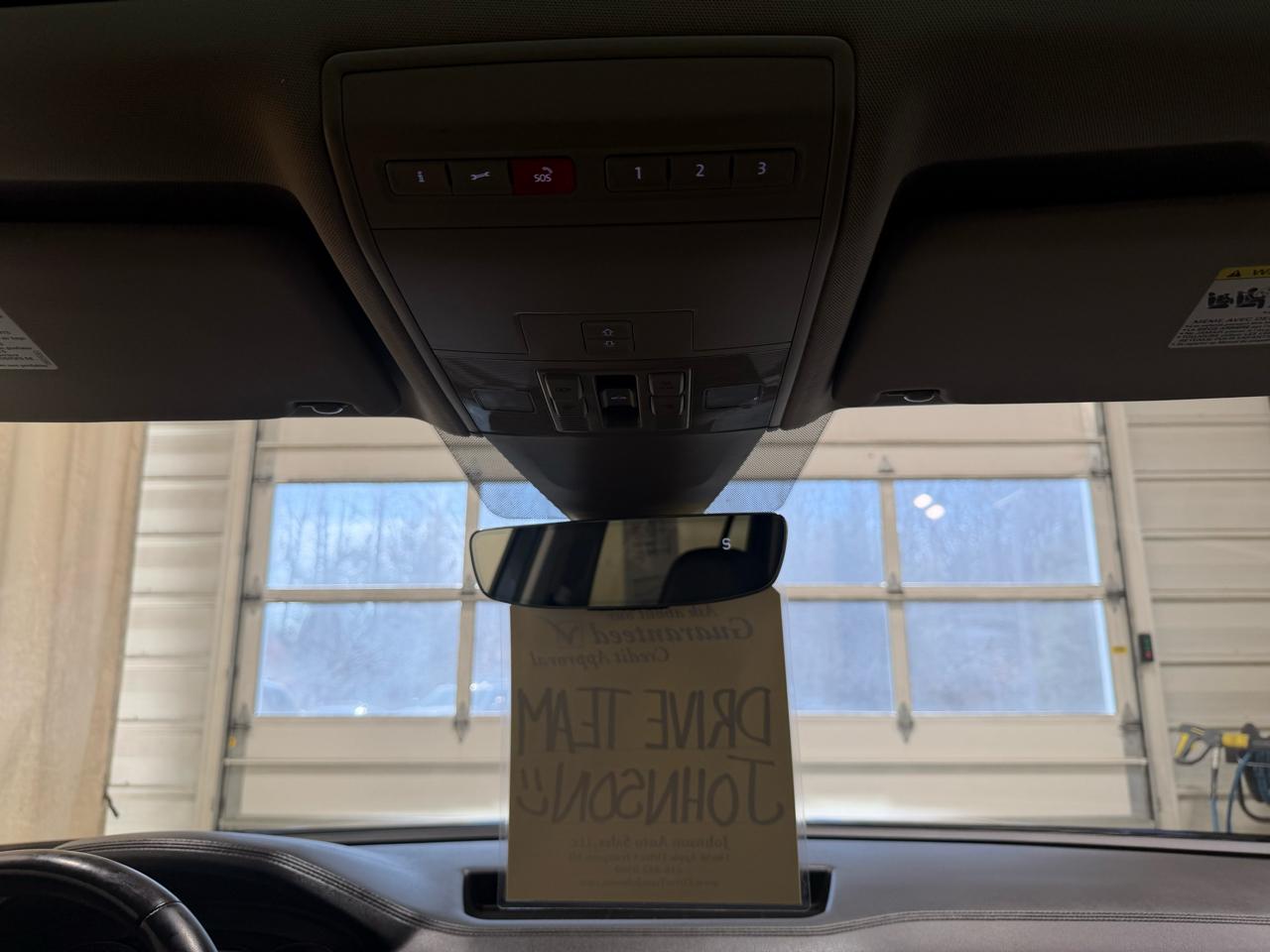 Volkswagen Atlas 3.6L V6 SE w/Technology FWD 2019