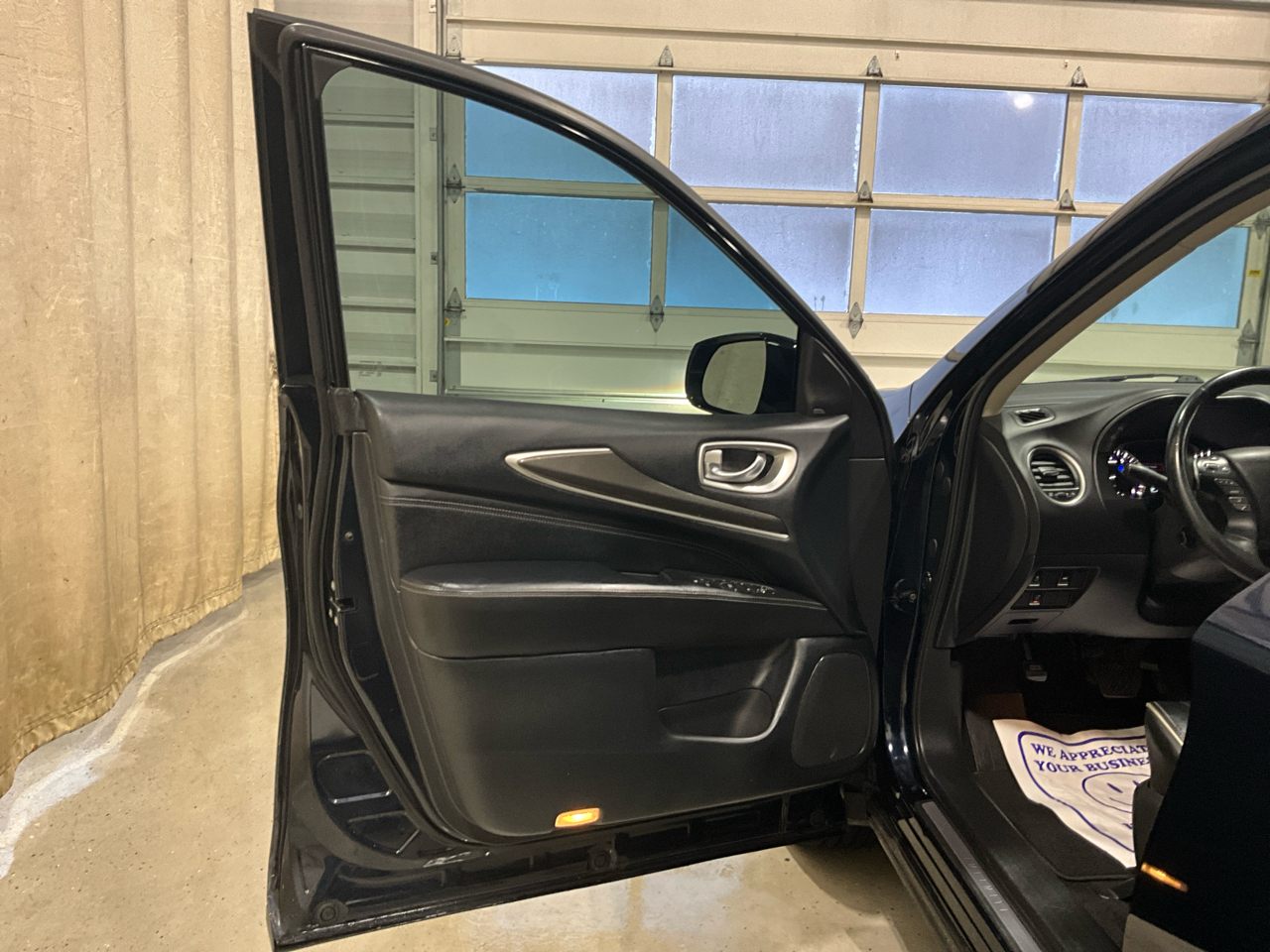 Infiniti QX60 PURE FWD 2019