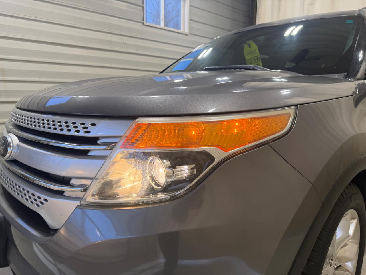 Ford Explorer FWD 4dr XLT 2014