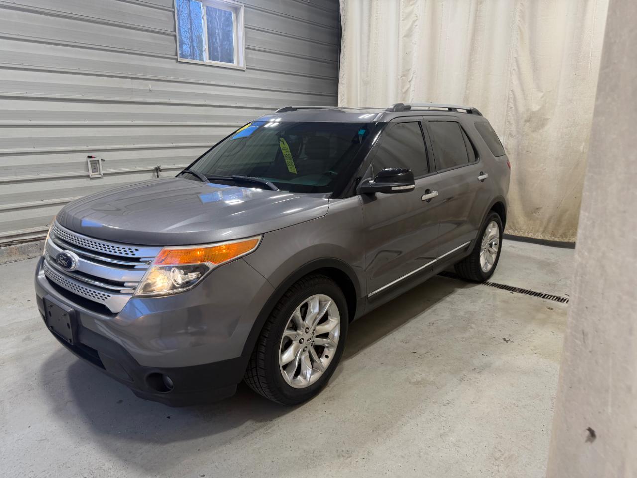 Ford Explorer FWD 4dr XLT 2014