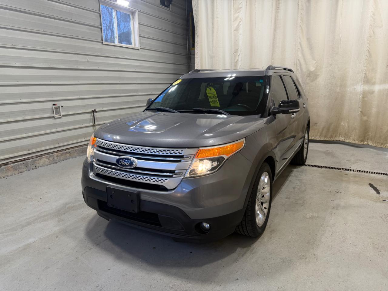 Ford Explorer FWD 4dr XLT 2014