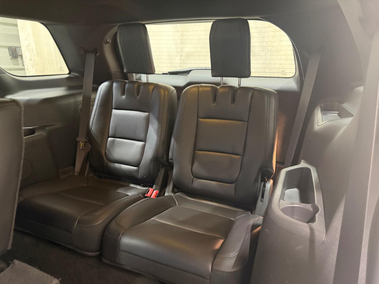 Ford Explorer FWD 4dr XLT 2014