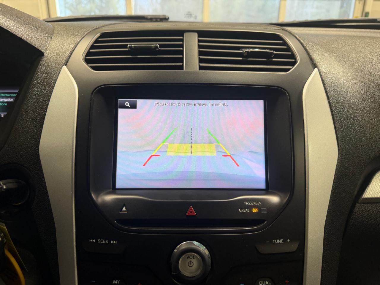 Ford Explorer FWD 4dr XLT 2014