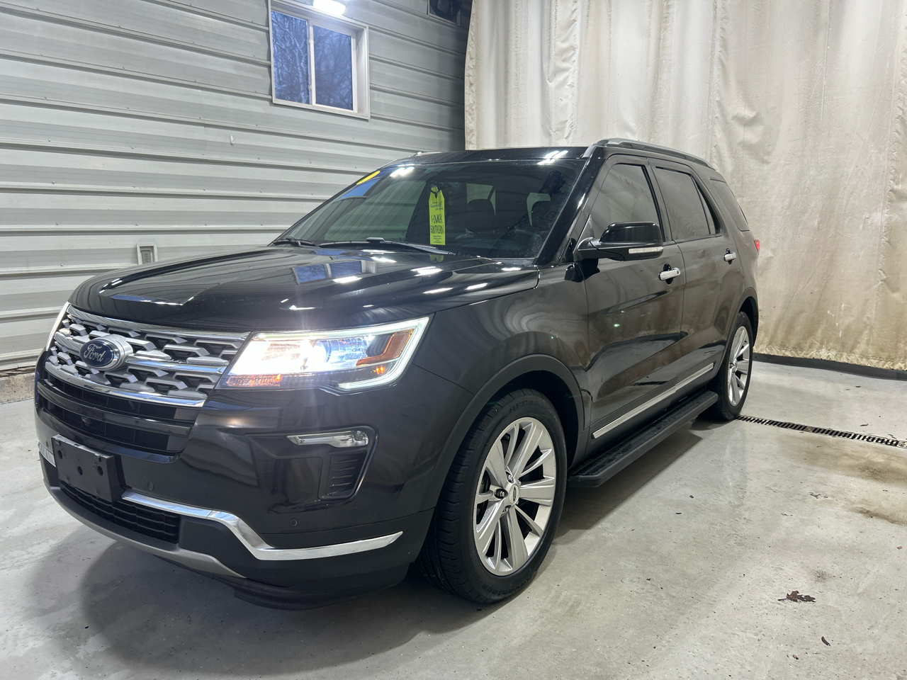Ford Explorer Limited FWD 2019