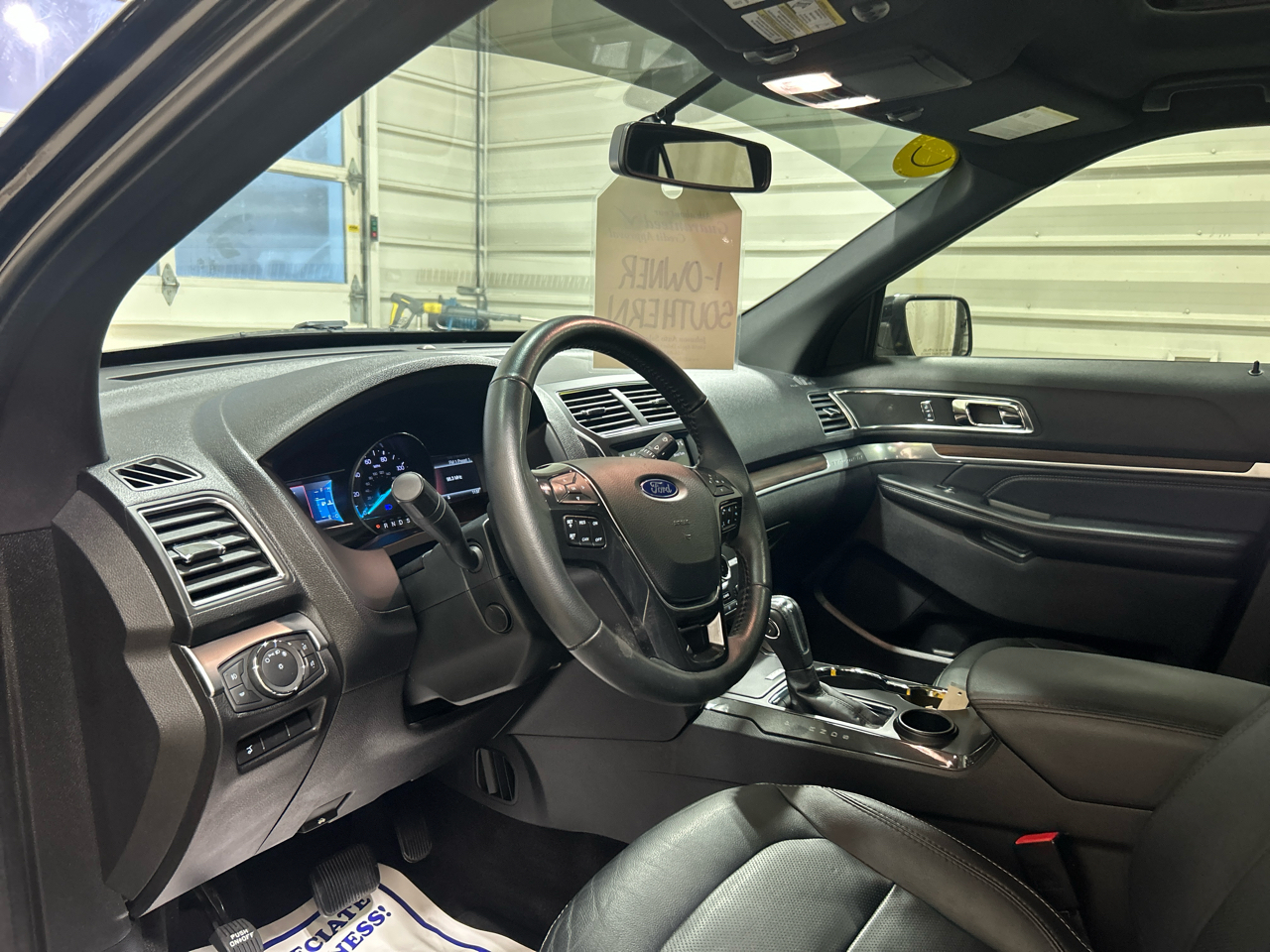 Ford Explorer Limited FWD 2019