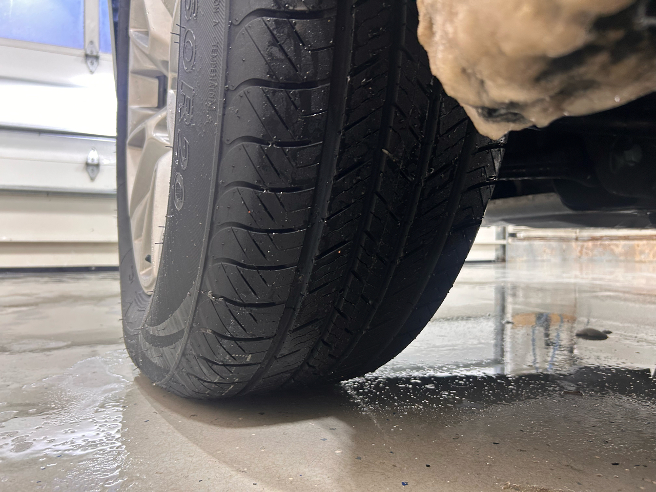 Chevrolet Suburban 4WD 4dr Premier 2023