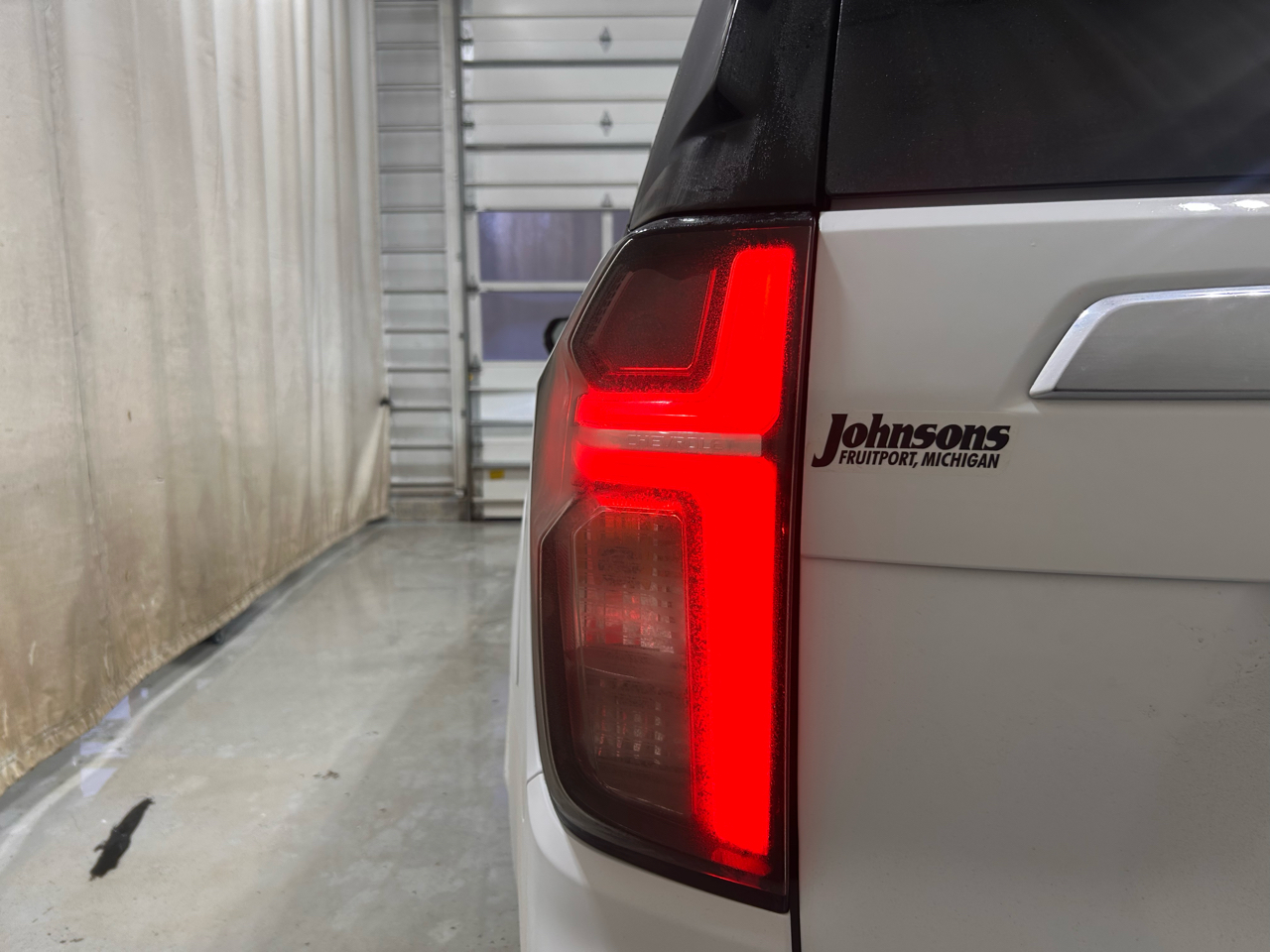 Chevrolet Suburban 4WD 4dr Premier 2023