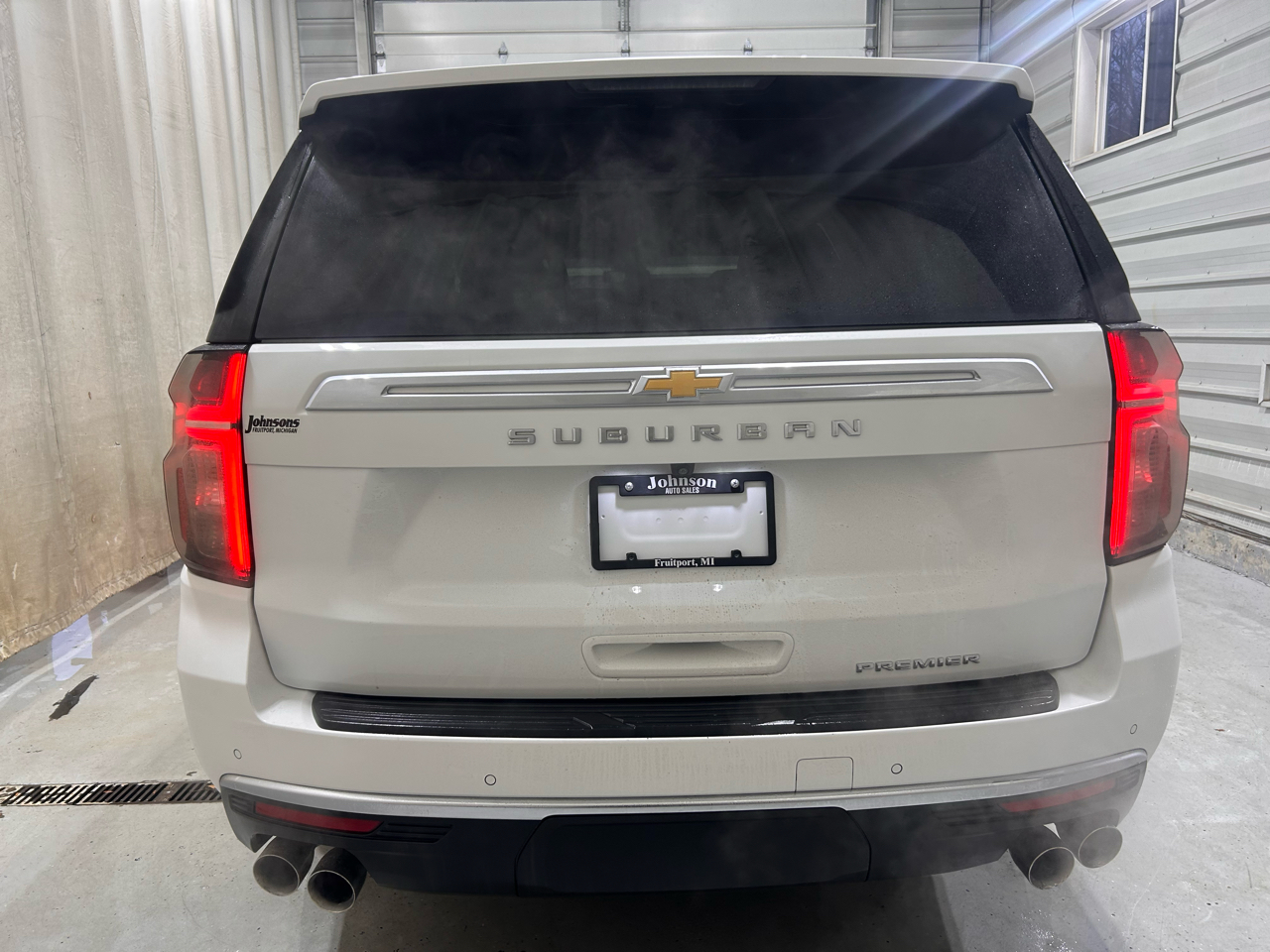 Chevrolet Suburban 4WD 4dr Premier 2023