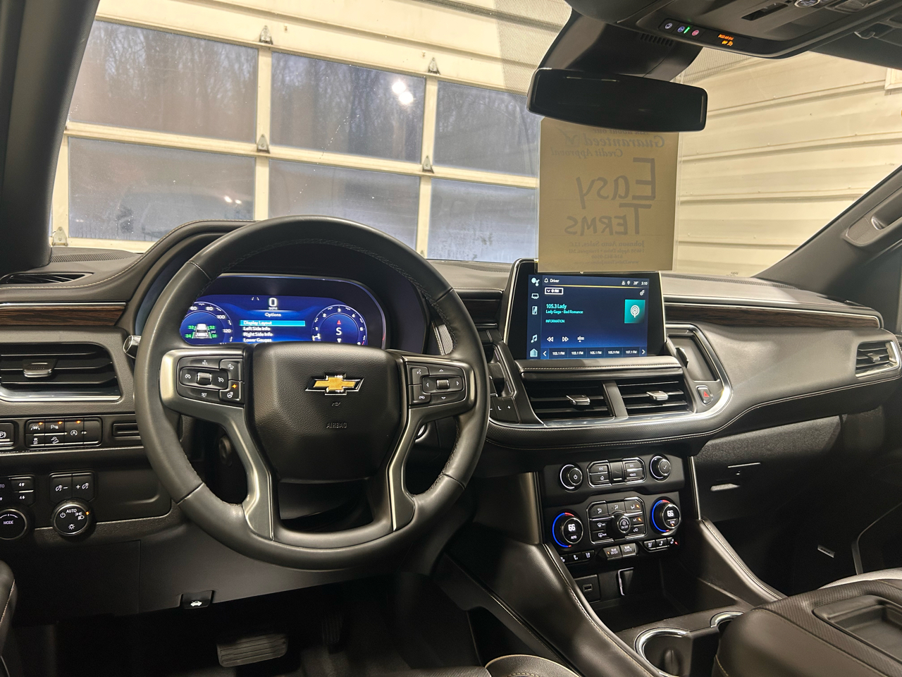 Chevrolet Suburban 4WD 4dr Premier 2023