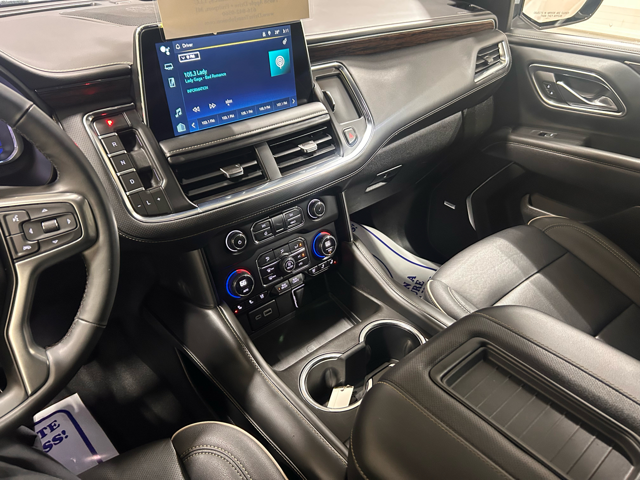 Chevrolet Suburban 4WD 4dr Premier 2023