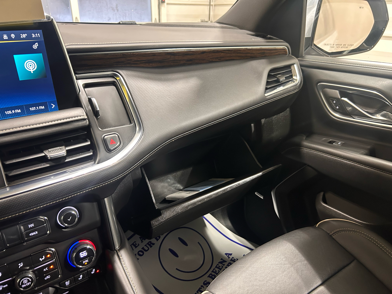 Chevrolet Suburban 4WD 4dr Premier 2023