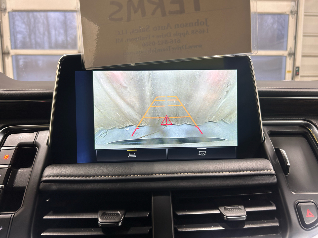 Chevrolet Suburban 4WD 4dr Premier 2023