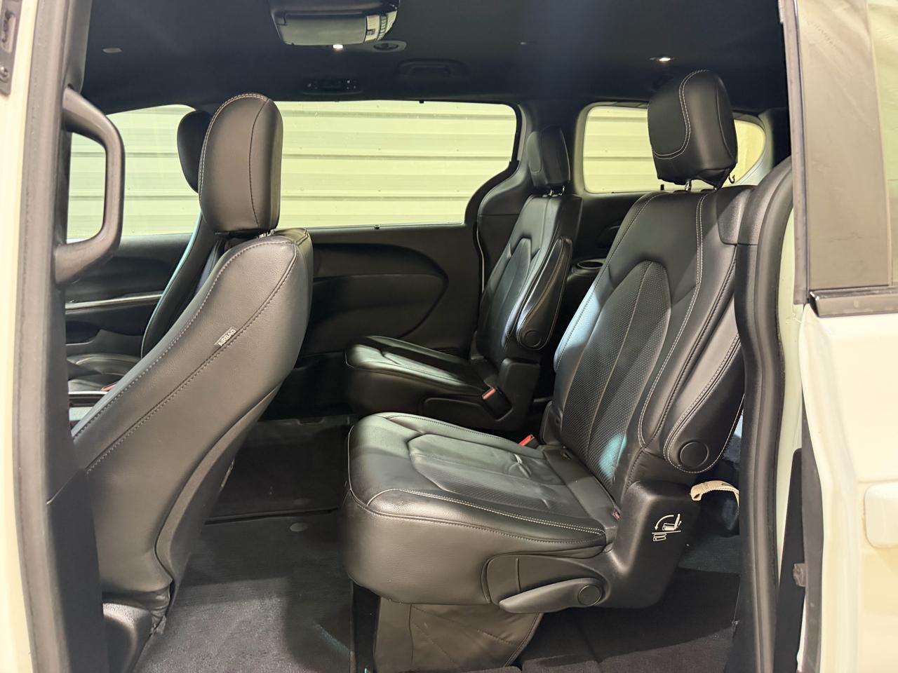 Chrysler Pacifica Touring L FWD 2019