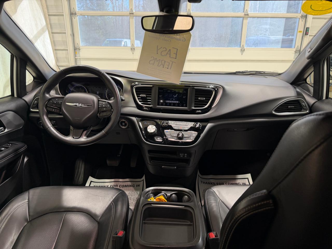 Chrysler Pacifica Touring L FWD 2019