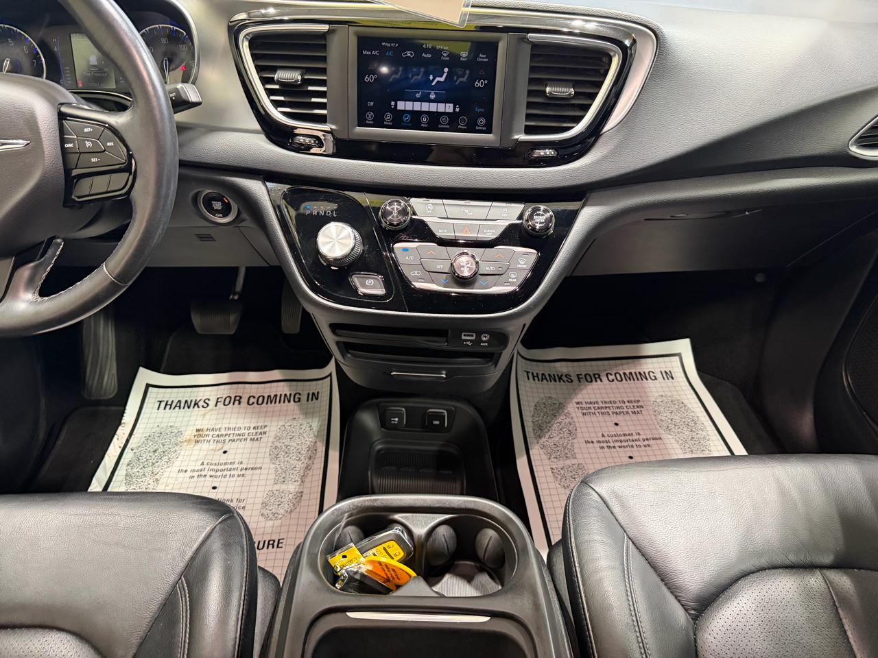 Chrysler Pacifica Touring L FWD 2019