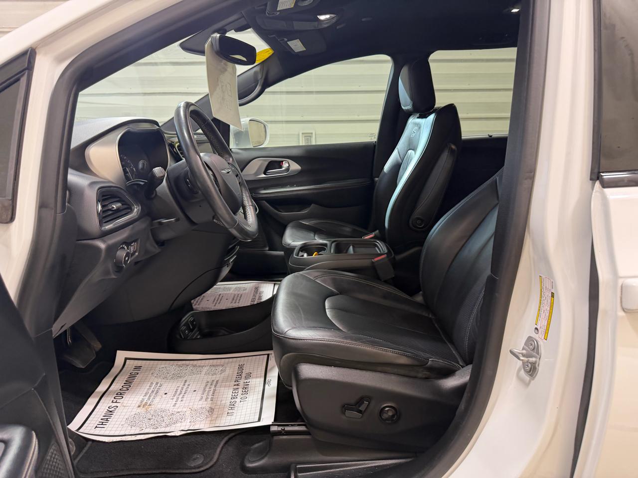 Chrysler Pacifica Touring L FWD 2019