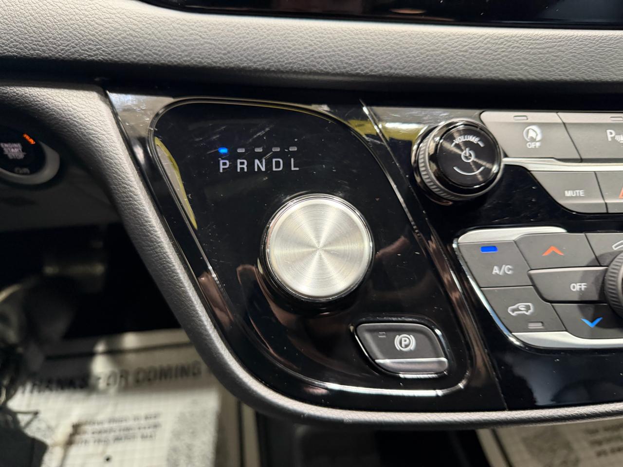 Chrysler Pacifica Touring L FWD 2019