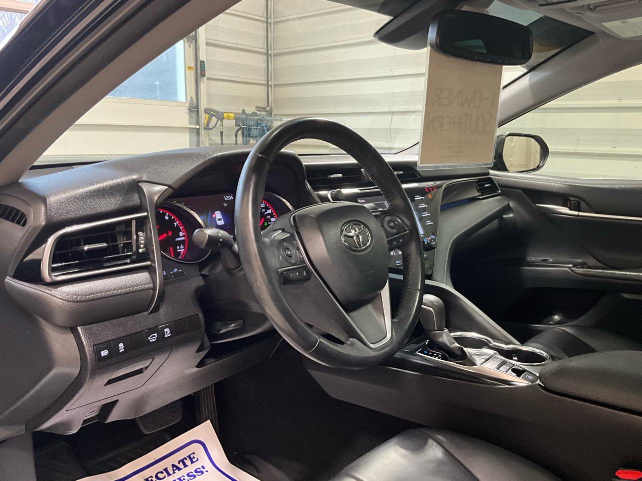 Toyota Camry XSE Auto (Natl) 2019
