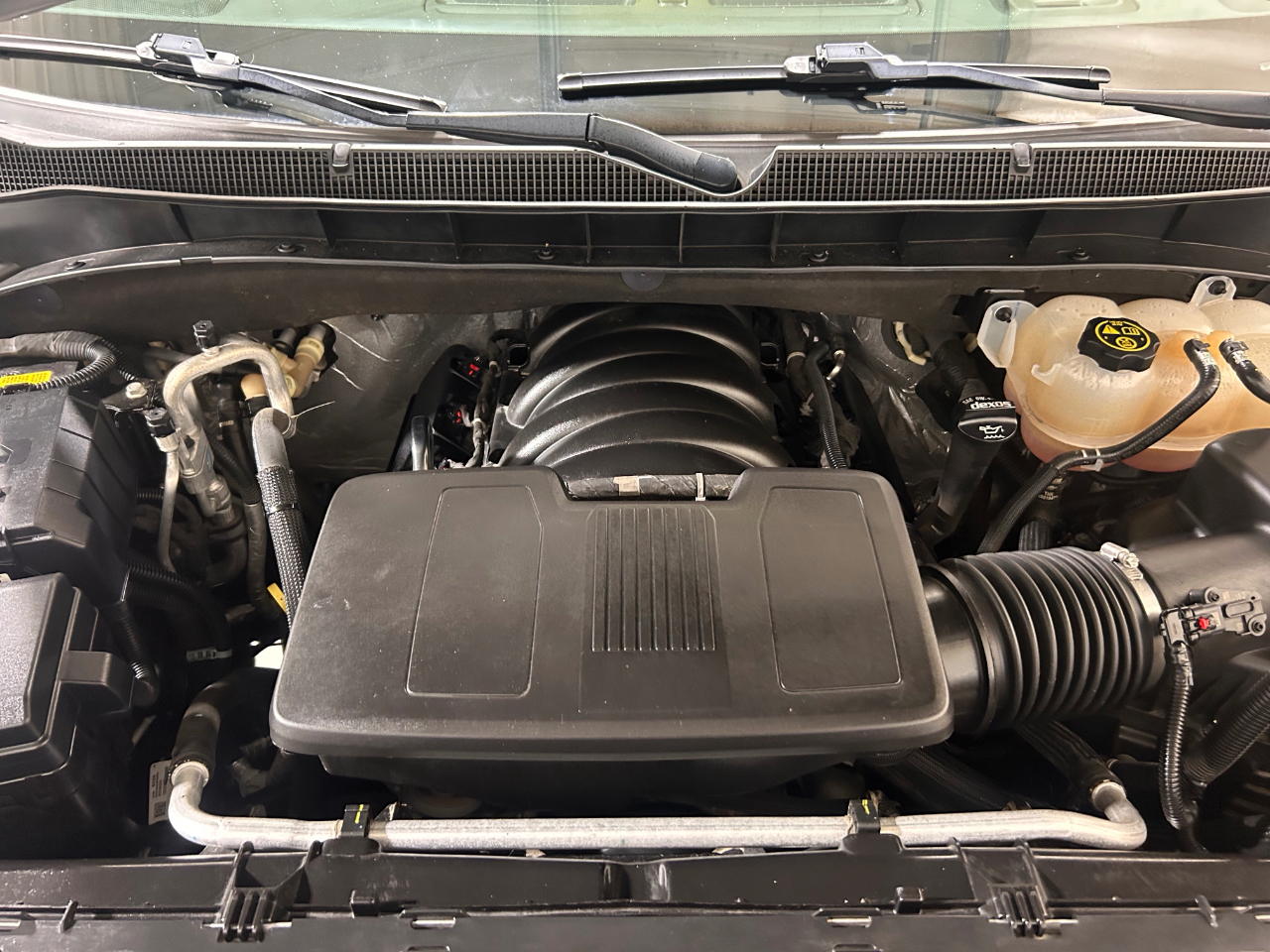 Chevrolet Tahoe 4WD 4dr LS 2023