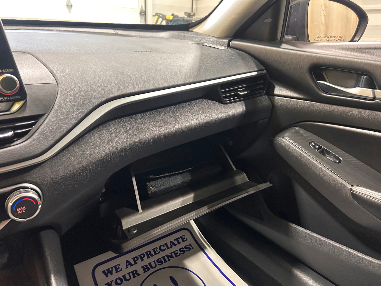 Nissan Altima 2.5 SV AWD Sedan 2022