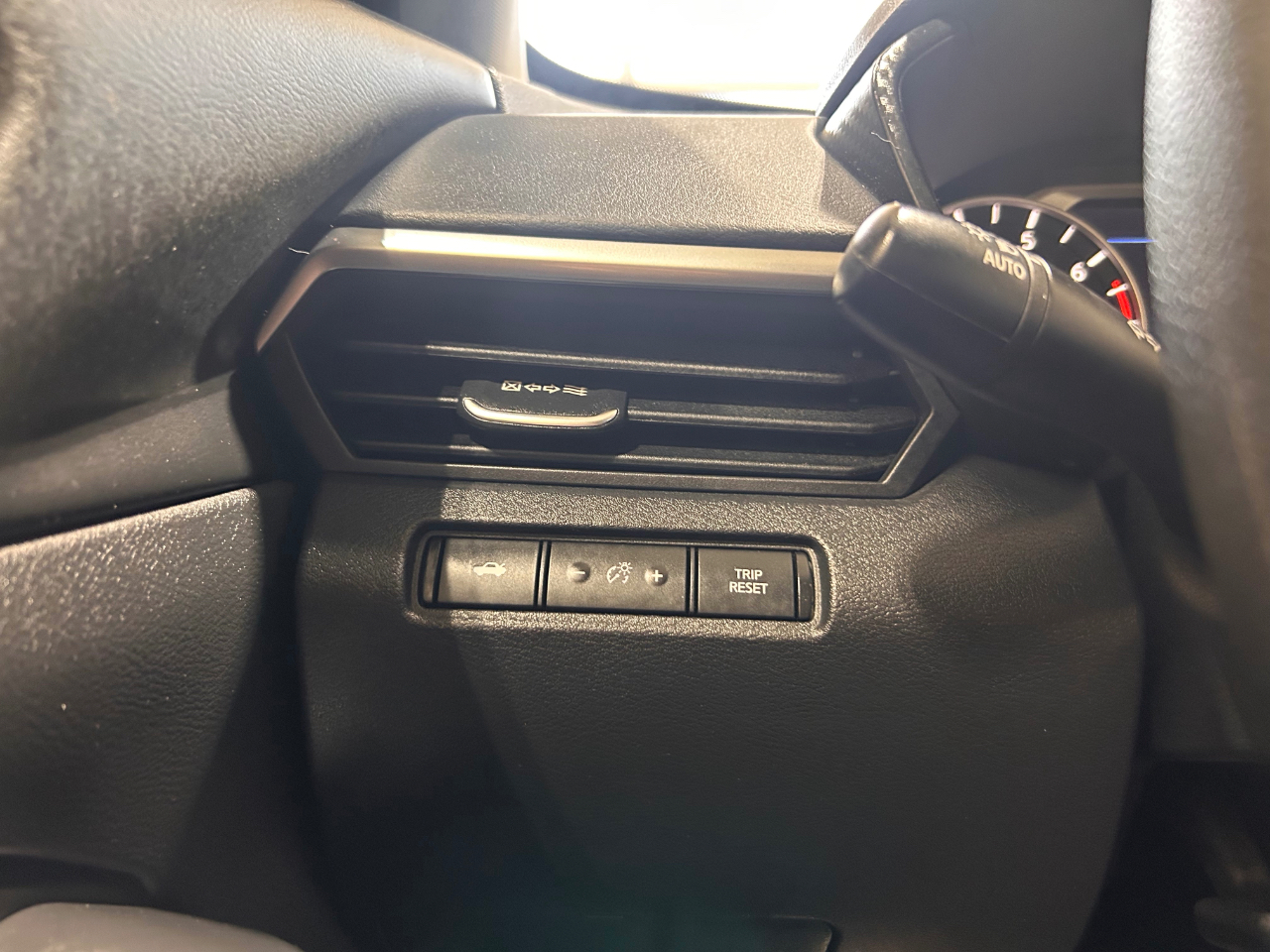 Nissan Altima 2.5 SV AWD Sedan 2022