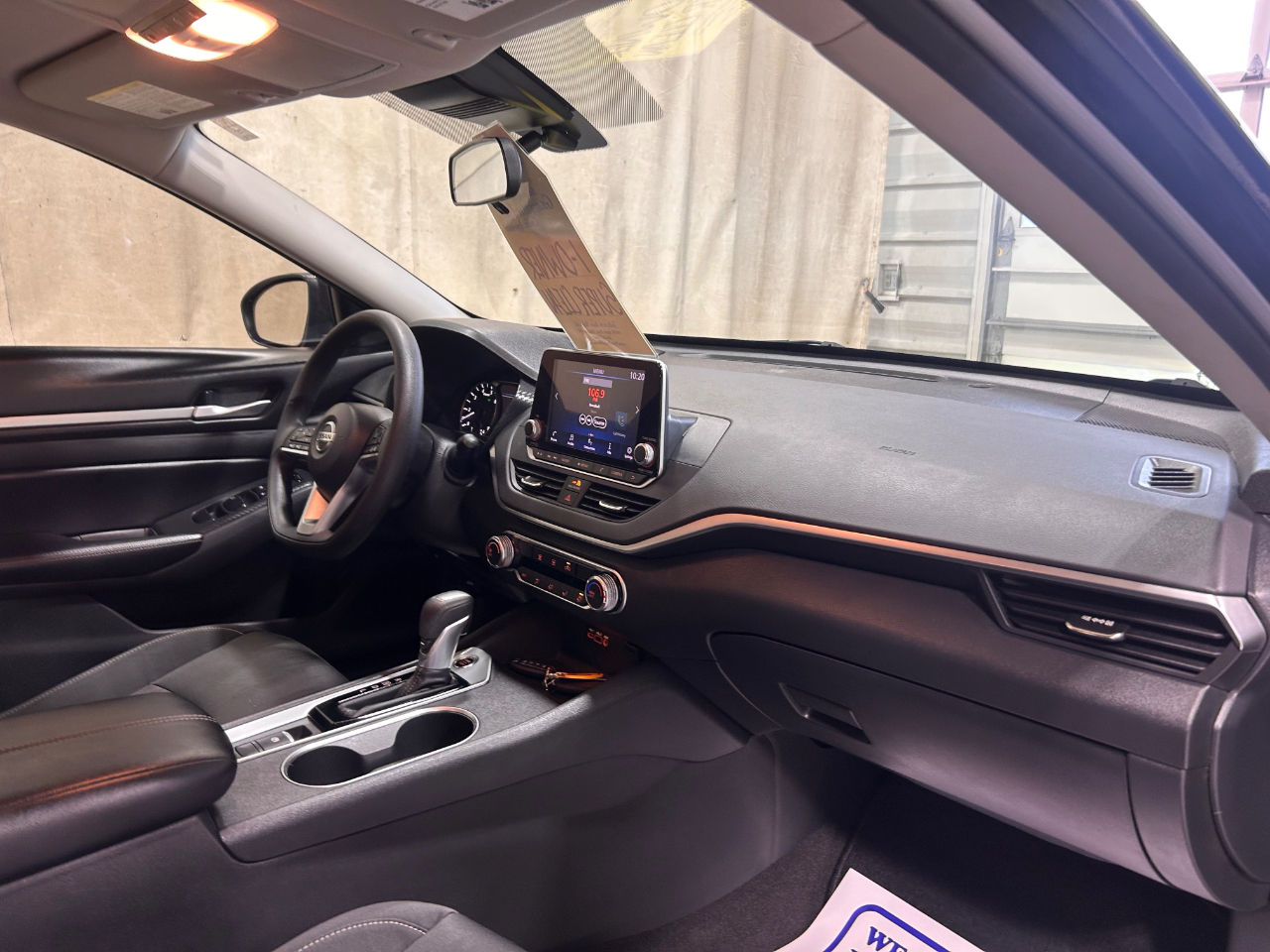 Nissan Altima 2.5 SV AWD Sedan 2022