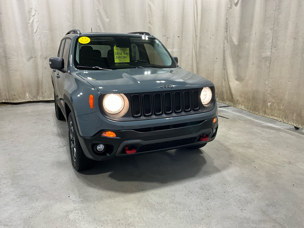 Jeep Renegade 4WD 4dr Trailhawk 2016