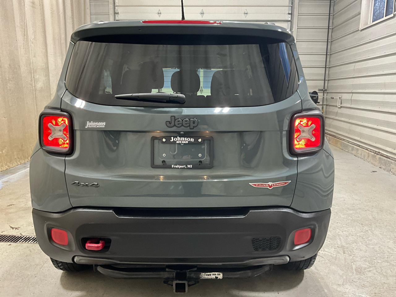 Jeep Renegade 4WD 4dr Trailhawk 2016