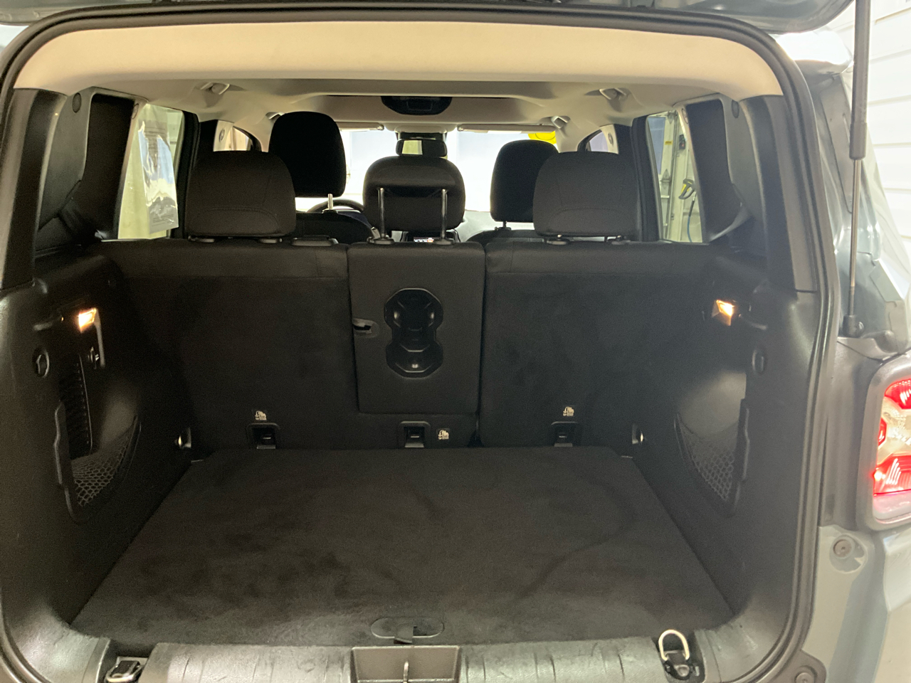 Jeep Renegade 4WD 4dr Trailhawk 2016