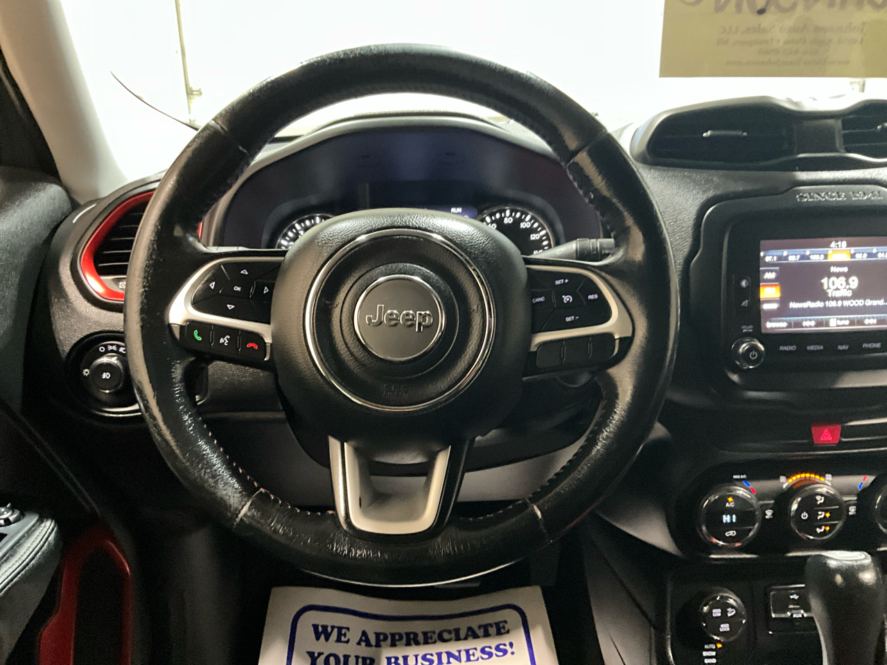 Jeep Renegade 4WD 4dr Trailhawk 2016