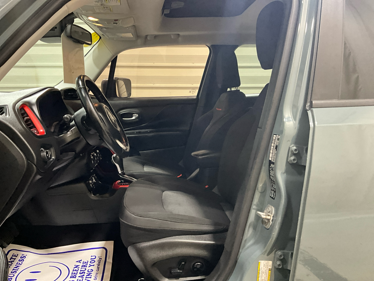 Jeep Renegade 4WD 4dr Trailhawk 2016