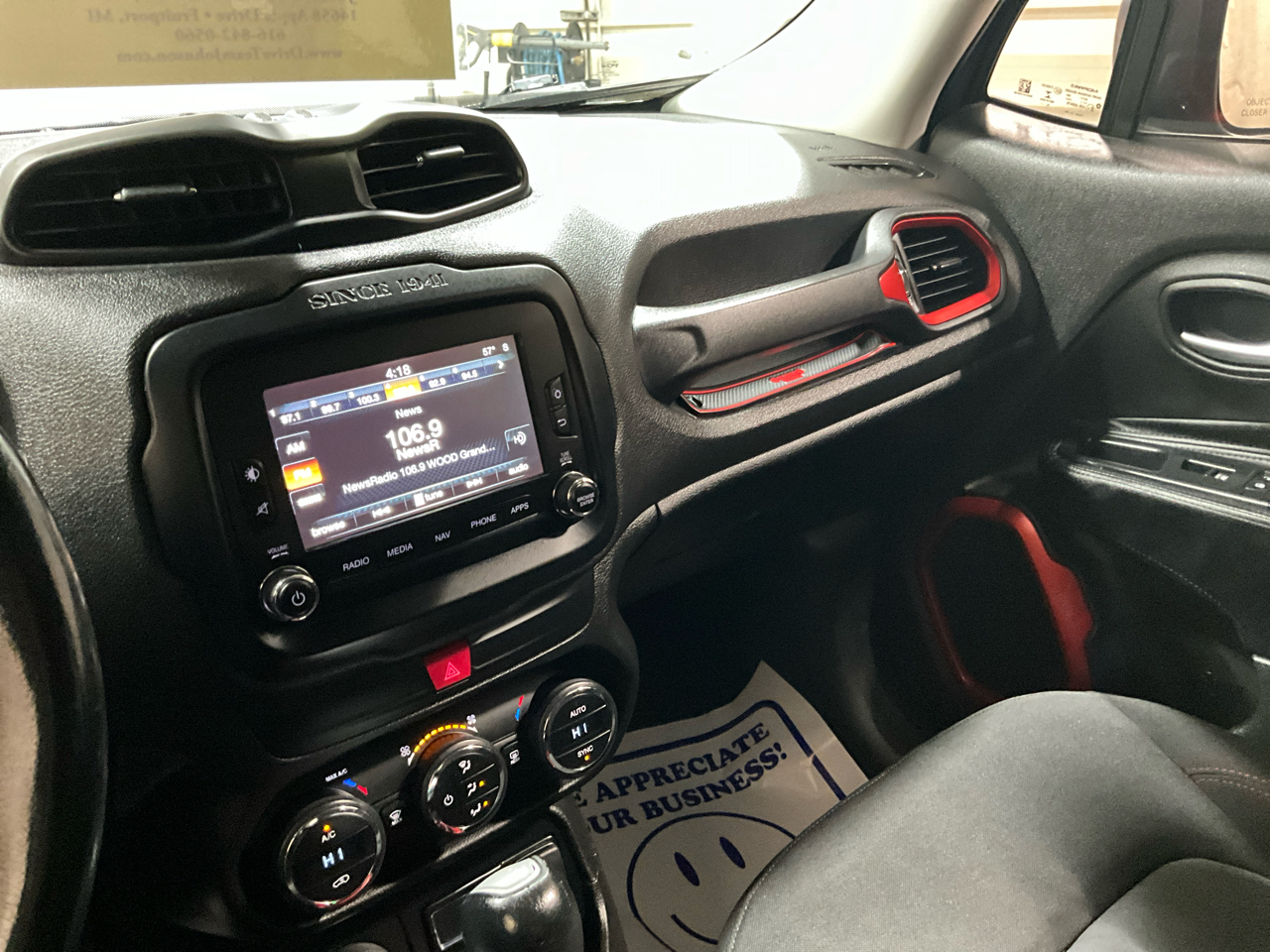 Jeep Renegade 4WD 4dr Trailhawk 2016