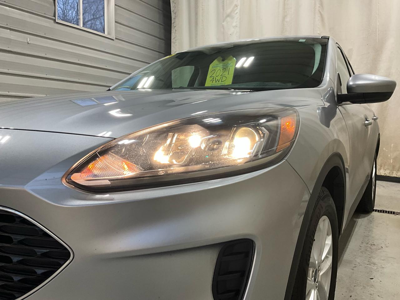 Ford Escape SE AWD 2021