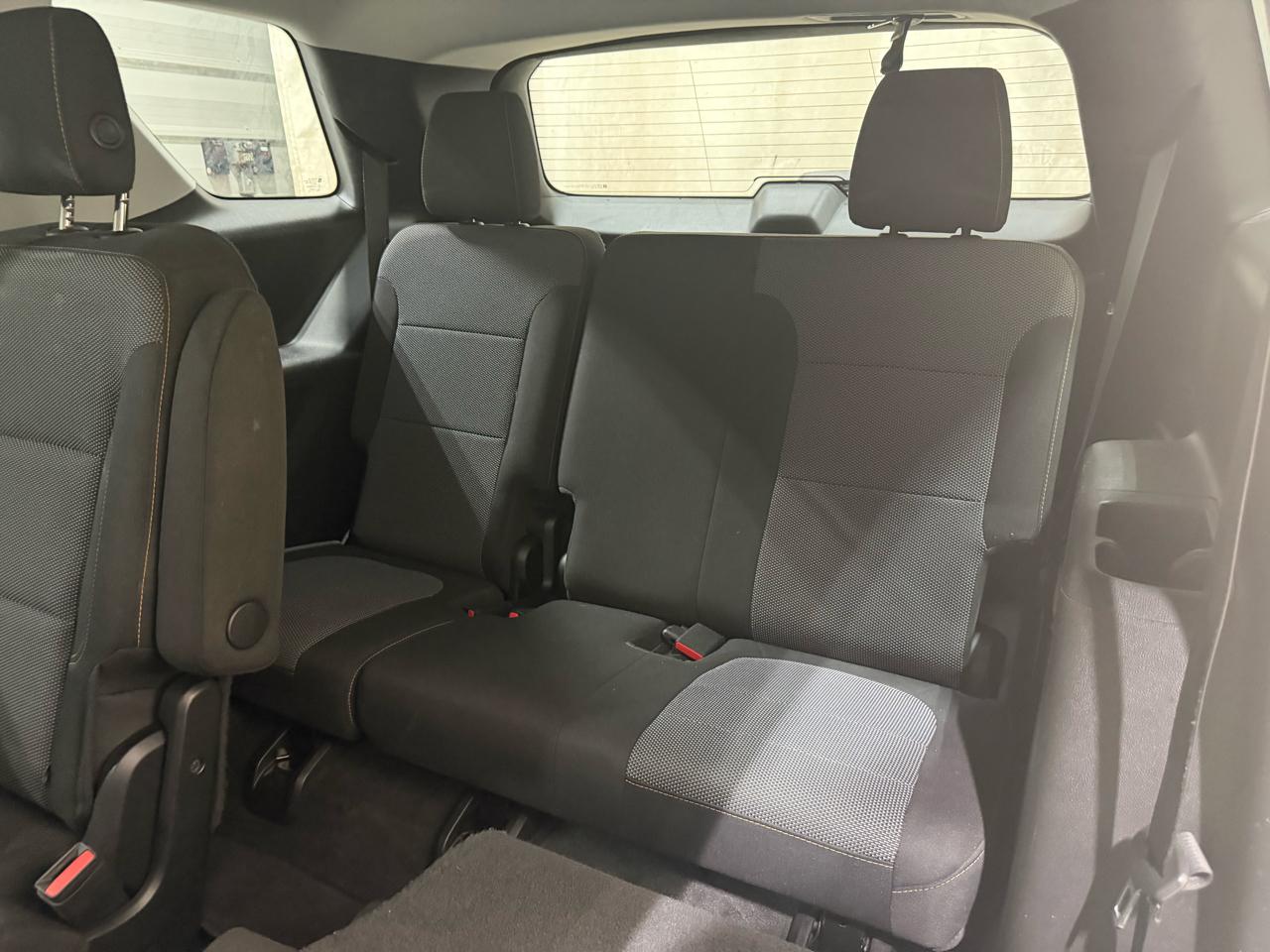 Chevrolet Traverse AWD 4dr LT Cloth w/1LT 2018