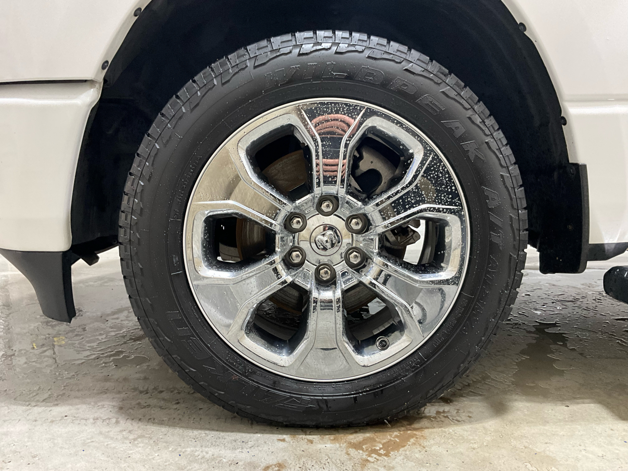 RAM 1500 Big Horn 4x4 Crew Cab 6'4" Box 2022