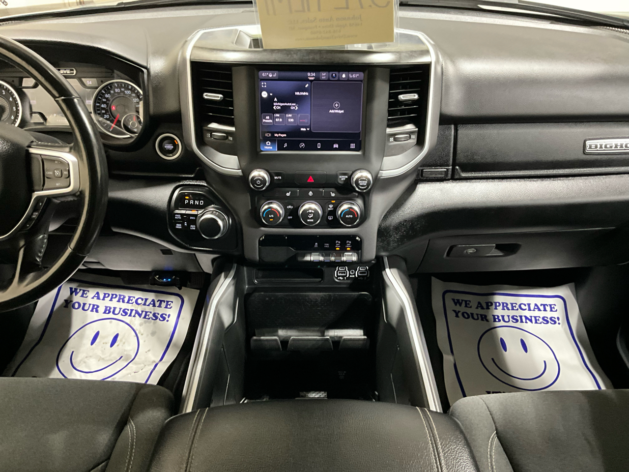 RAM 1500 Big Horn 4x4 Crew Cab 6'4" Box 2022