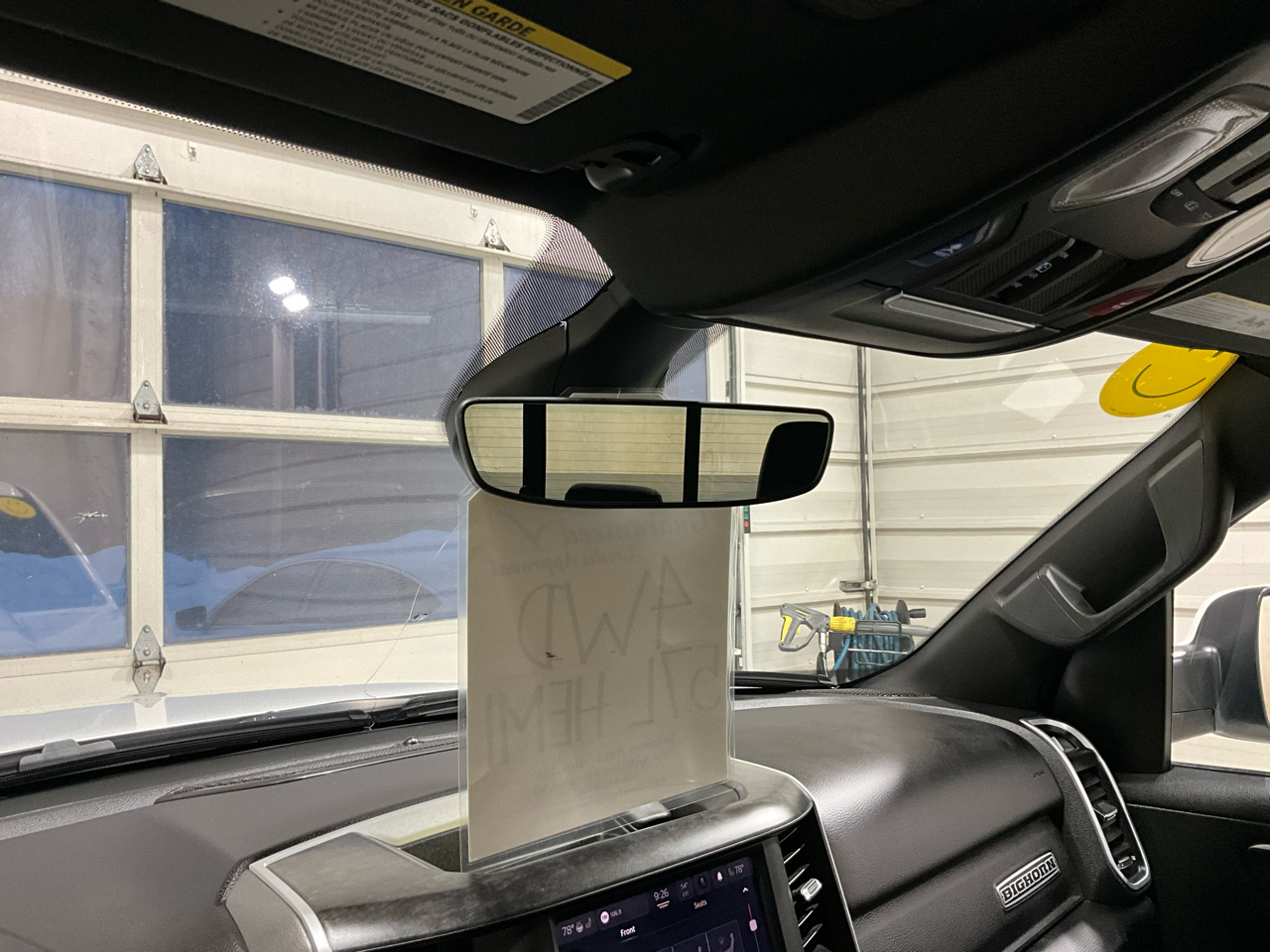 RAM 1500 Big Horn 4x4 Crew Cab 6'4" Box 2022