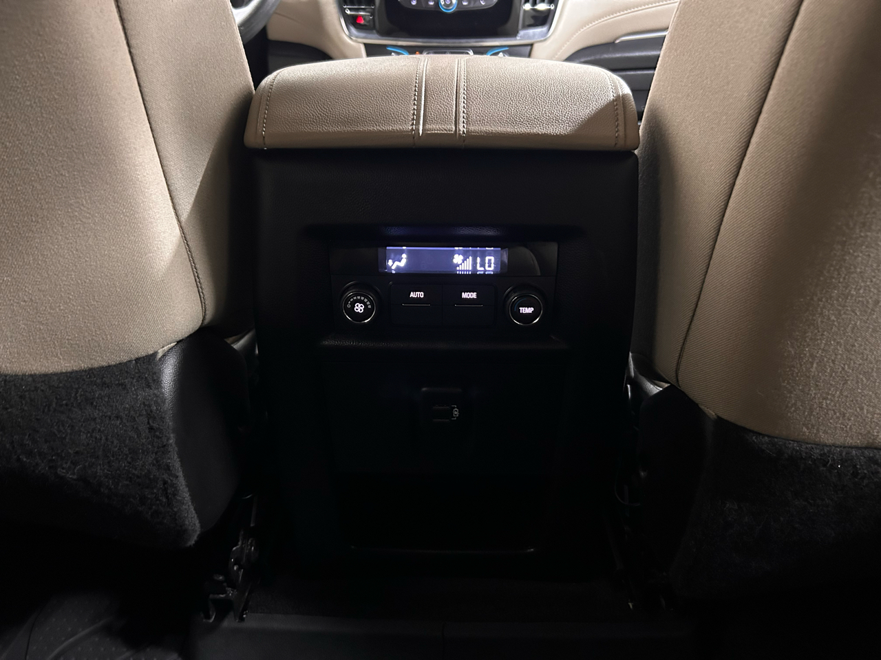 Chevrolet Traverse AWD 4dr LS w/1LS 2023