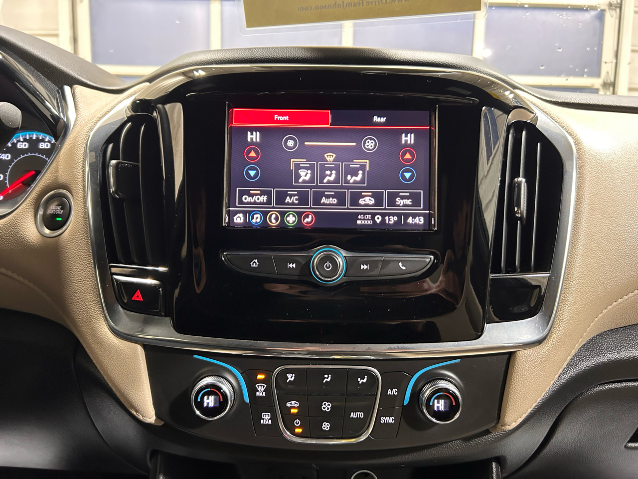 Chevrolet Traverse AWD 4dr LS w/1LS 2023