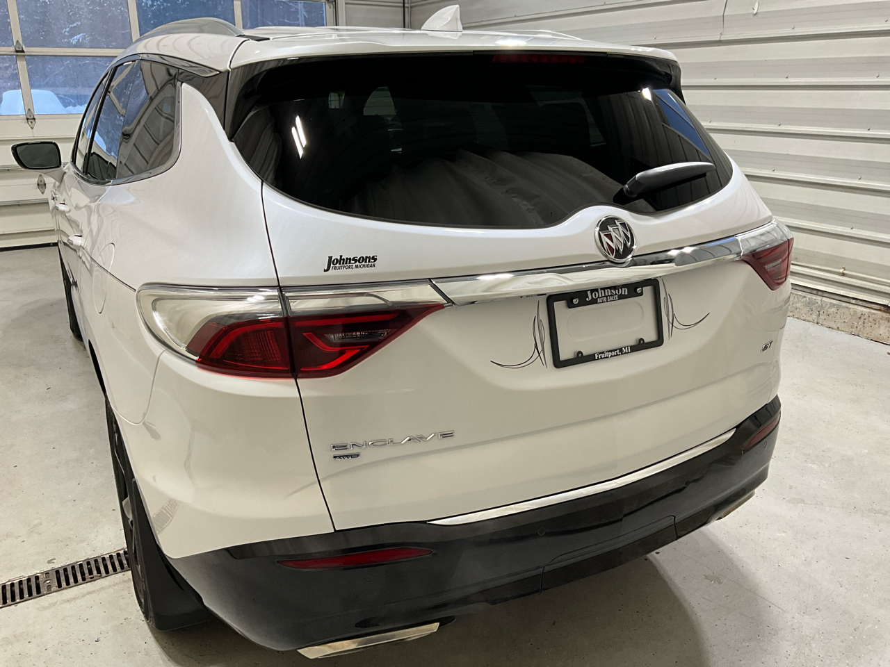 Buick Enclave AWD 4dr Essence 2023