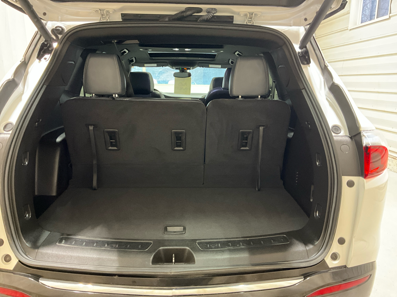 Buick Enclave AWD 4dr Essence 2023