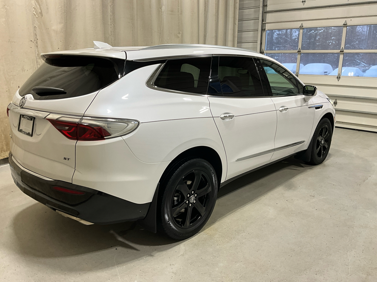 Buick Enclave AWD 4dr Essence 2023