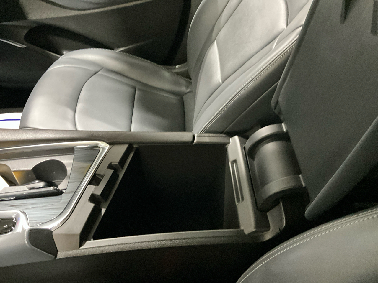 Buick Enclave AWD 4dr Essence 2023