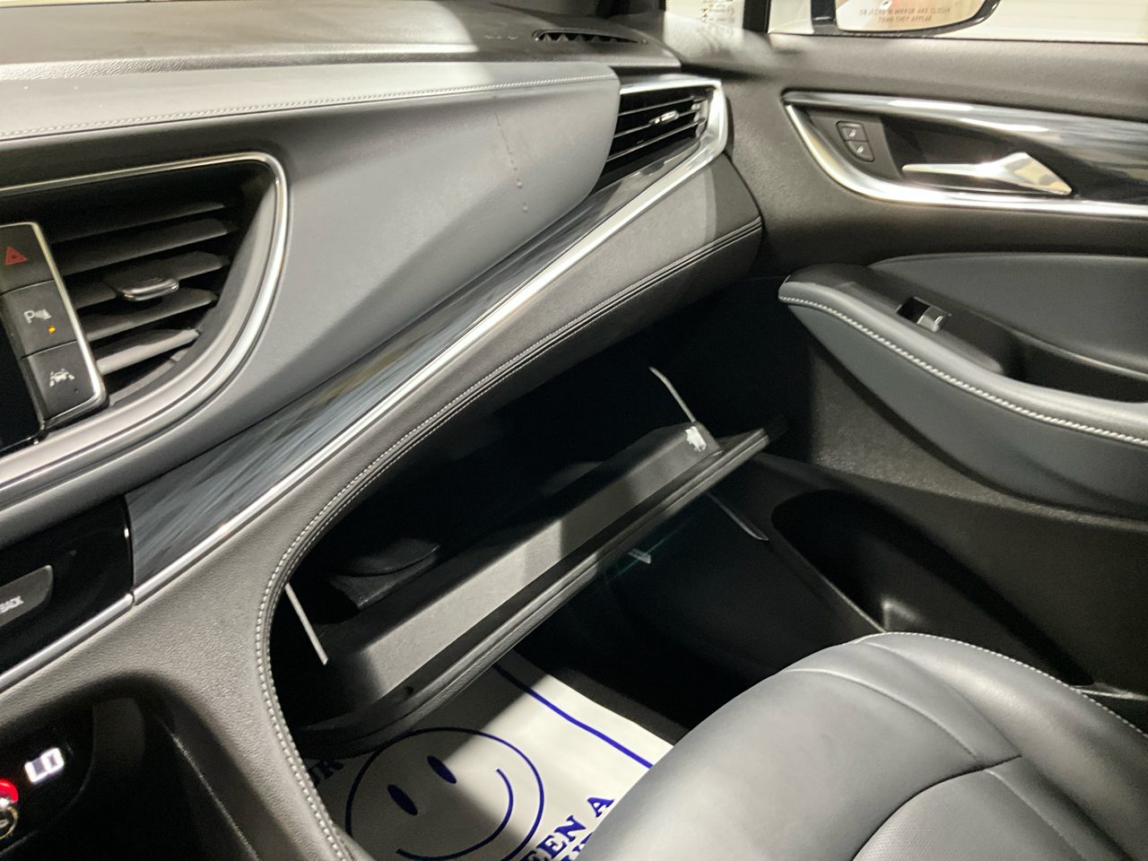 Buick Enclave AWD 4dr Essence 2023