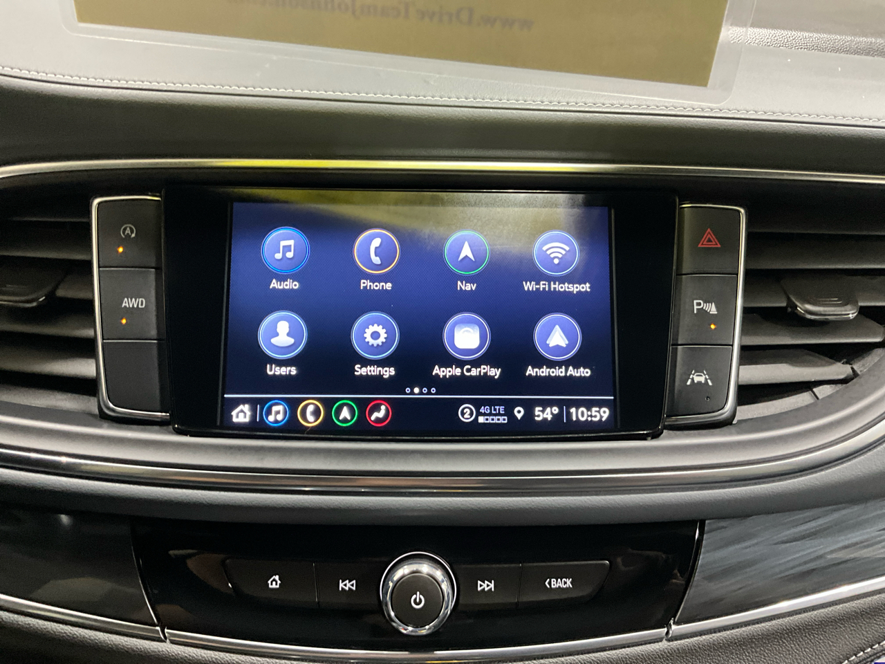 Buick Enclave AWD 4dr Essence 2023